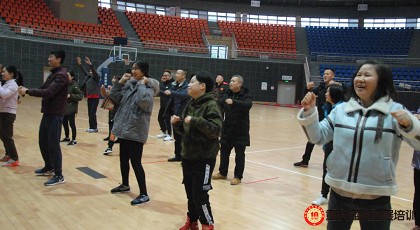 99草草国产熟女视频在线